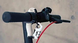 Велосипедный замок Ulac Valkyrie Carabiner Cable Lock White